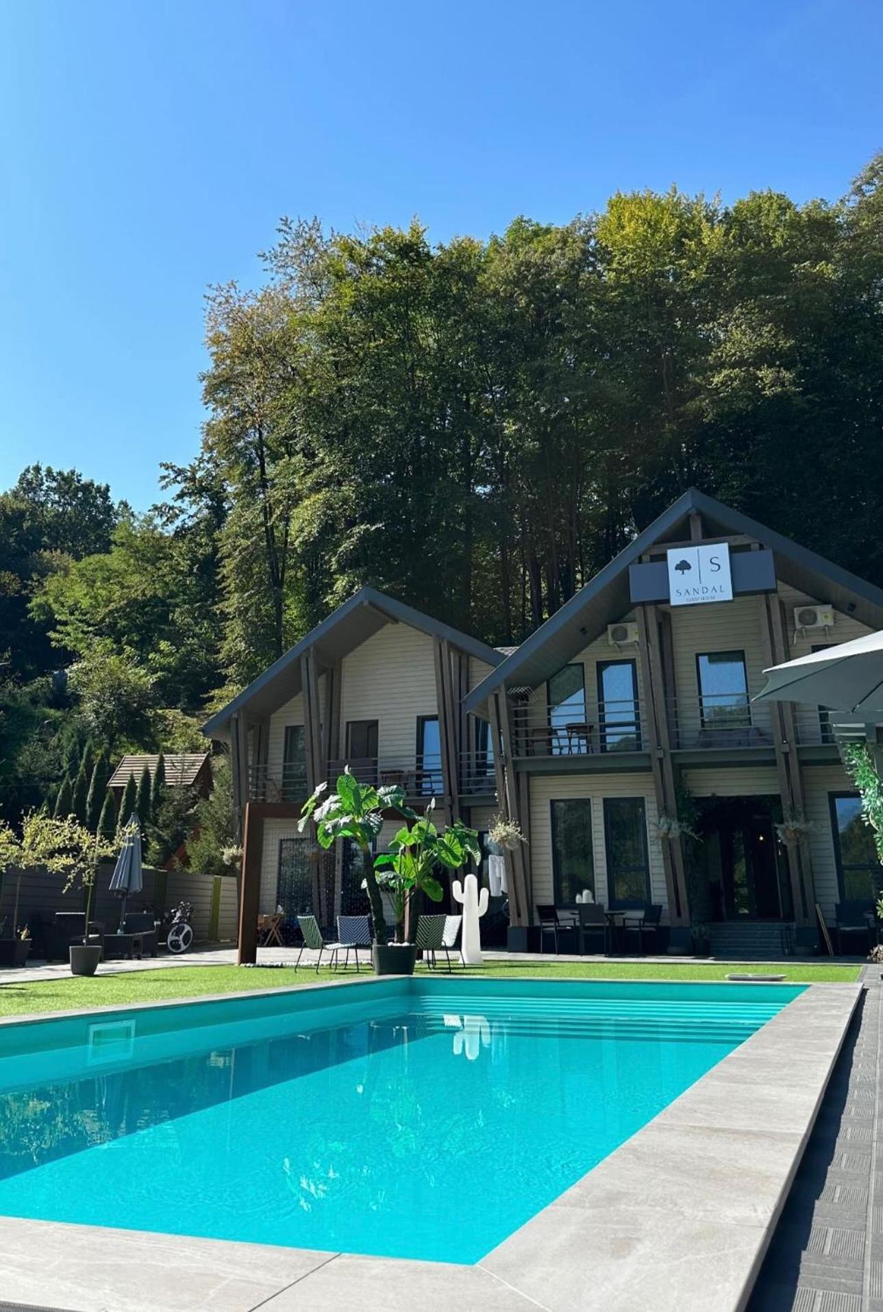 Sandal Shaian Exterior photo