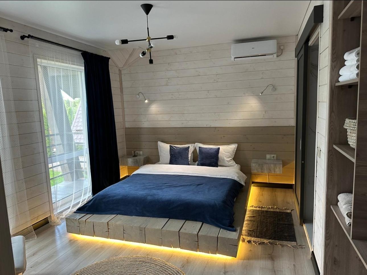 Sandal Shaian Exterior photo